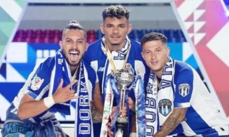 Tiquinho e Alex telles