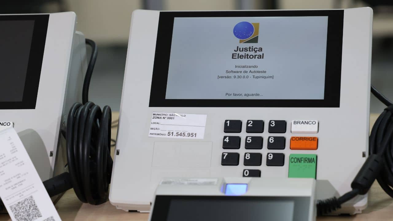 Urna eletronica eleicoes justica eleitoral