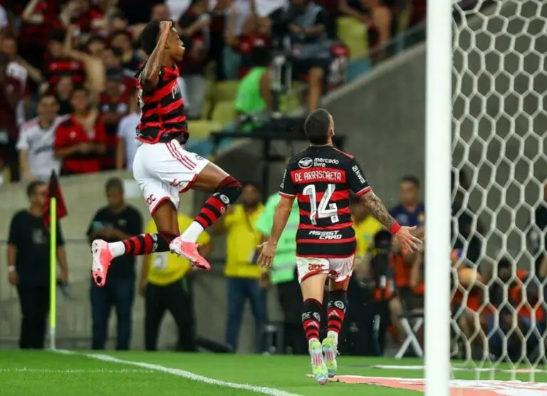 bruno henrique e arrascaeta