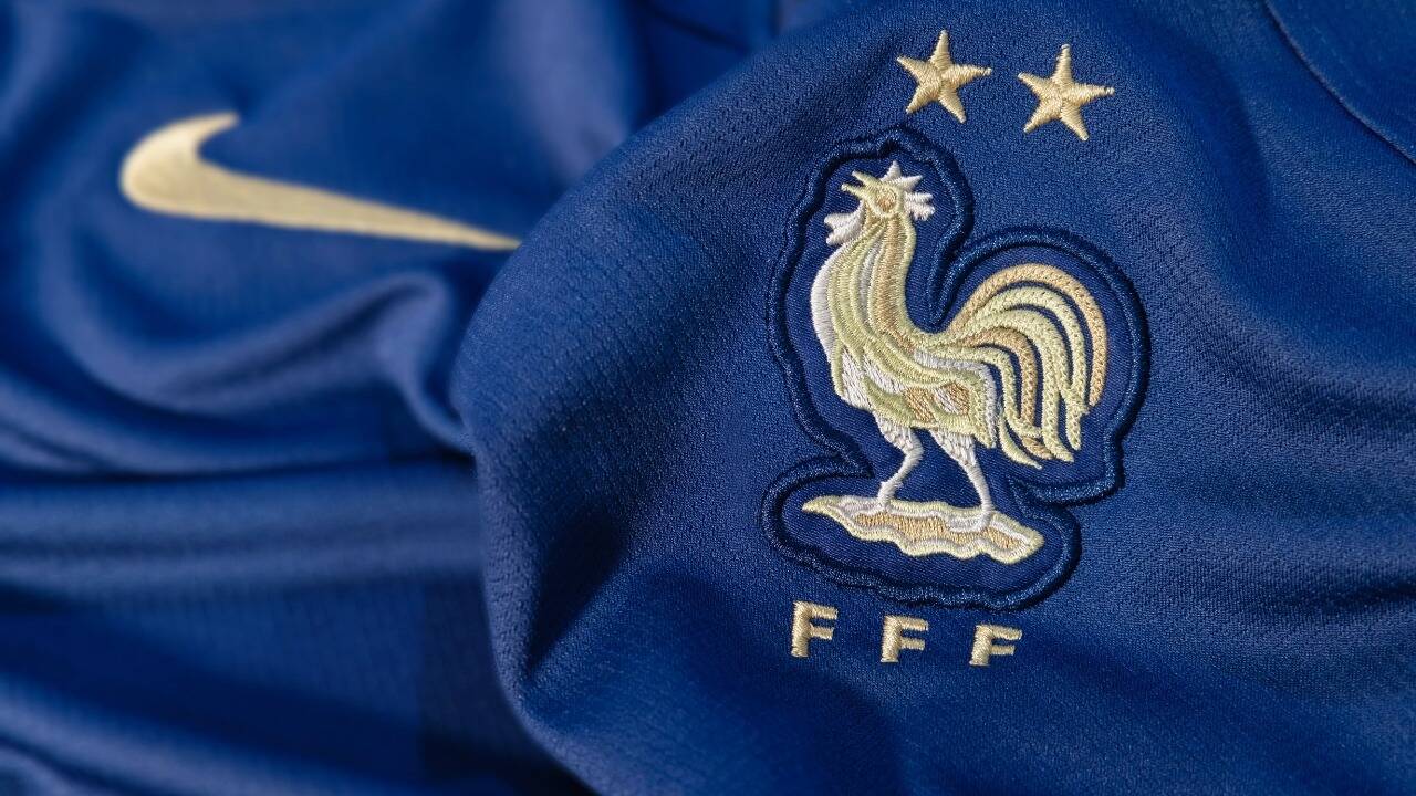 camisa fraca futebol