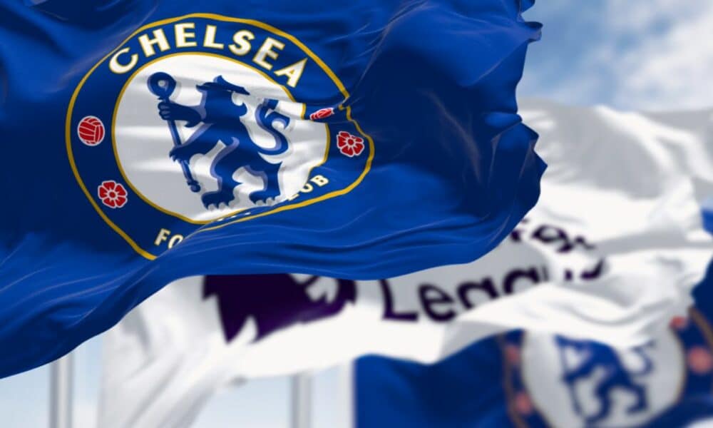 Chelsea domina com dois gols de Nkunku, mas partida segue intensa; onde assistir