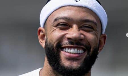 depay jogador corinthians