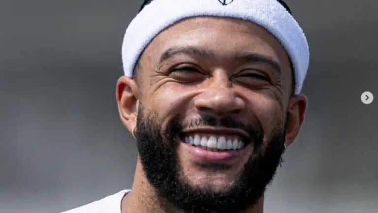 depay jogador corinthians