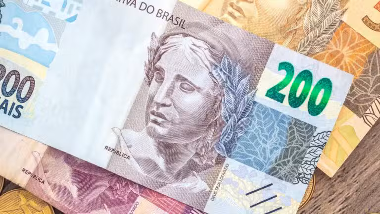 dinheiro real