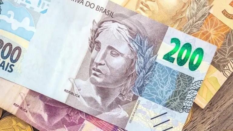 dinheiro real