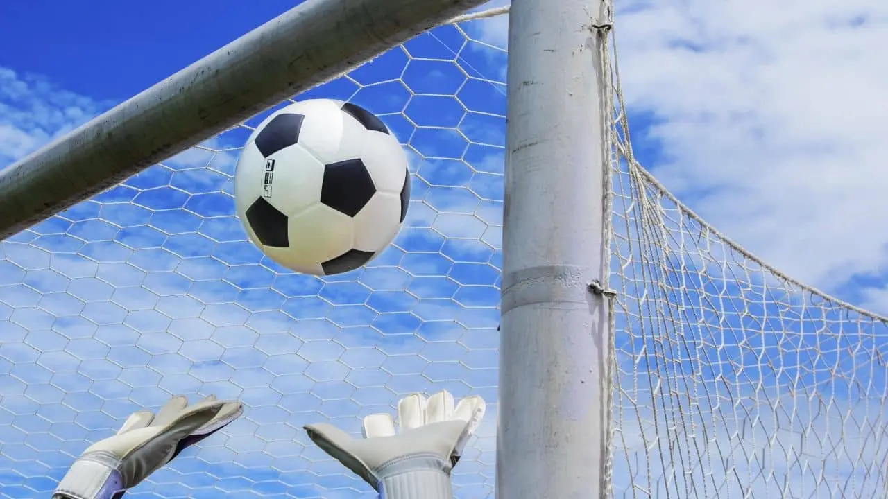 gol goleiro