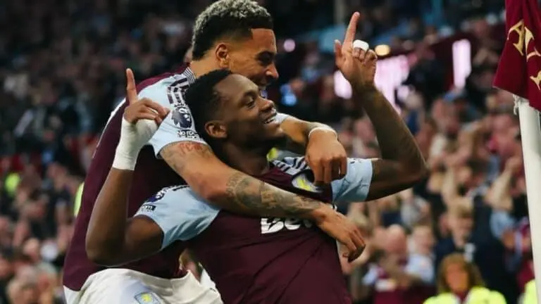 jogadores aston villa