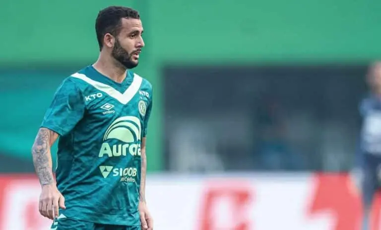 marcelinho chape