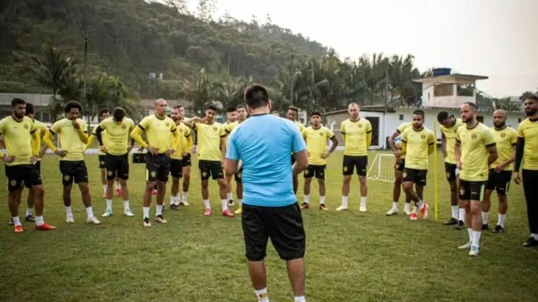 time brusque futebol