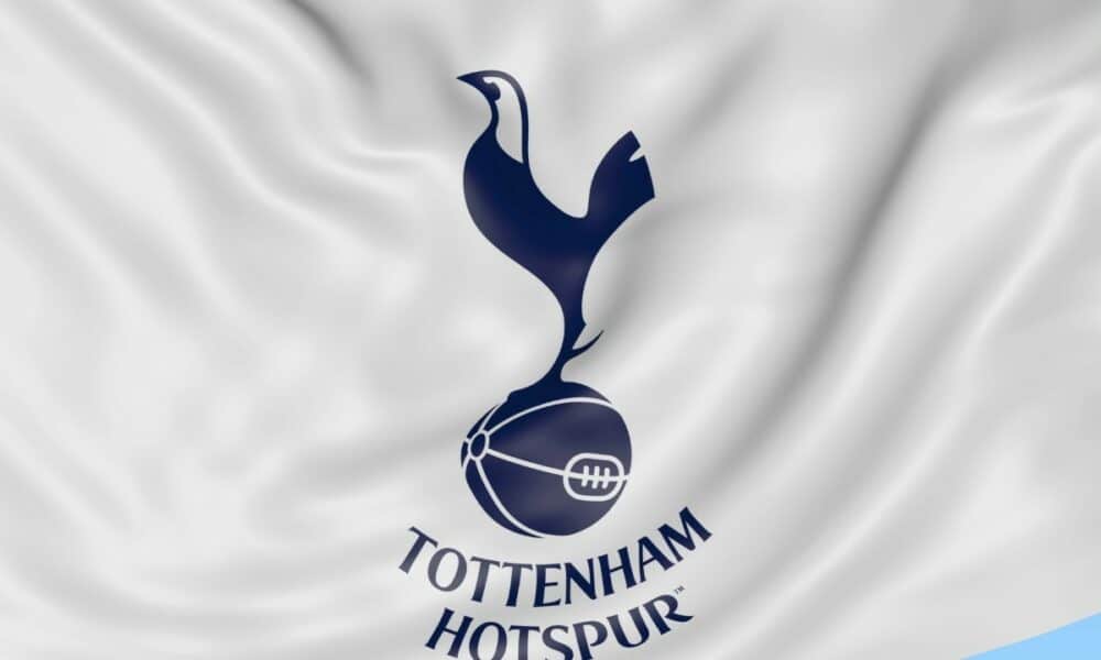 Tottenham assume liderança contra Slavia Praga com gol contra de Zima aos 25 minutos do 1º tempo na Champions