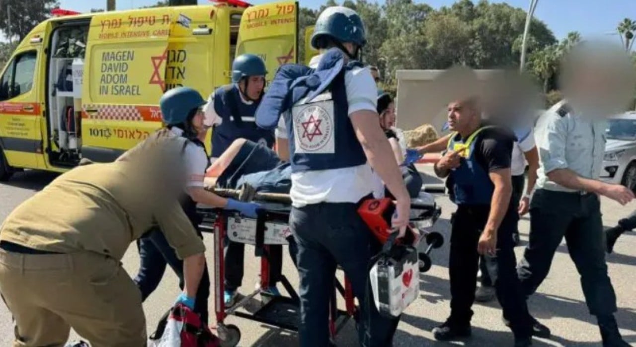 Caminhão atropela pelo menos 35 pessoas em Israel