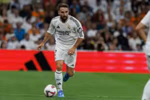 Krise i Real Madrid? Kamera fanger Carvajal, der håner Trent Alexander-Arnold