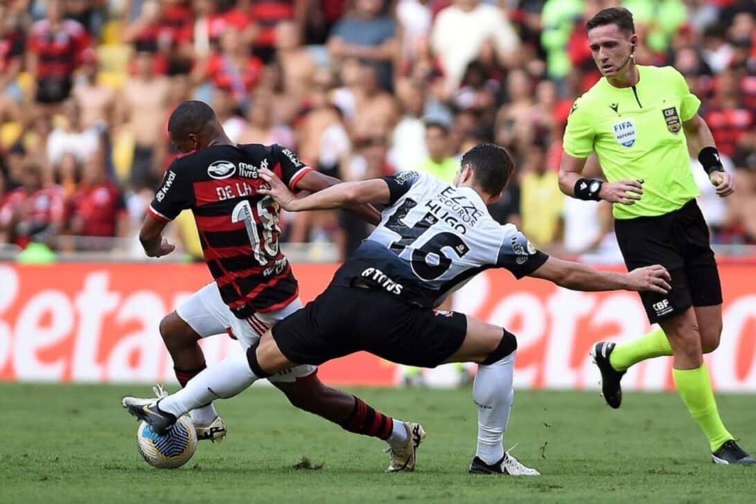 De La Cruz Flamengo Hugo Corinthians