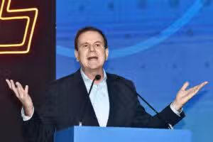 Eduardo Paes lidera pesquisa Quaest com 34% no primeiro turno para governo do Rio