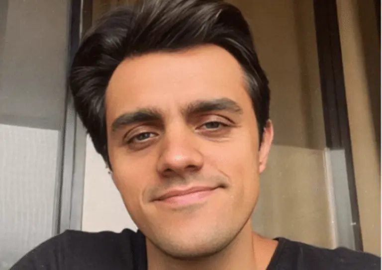 Felipe Simas