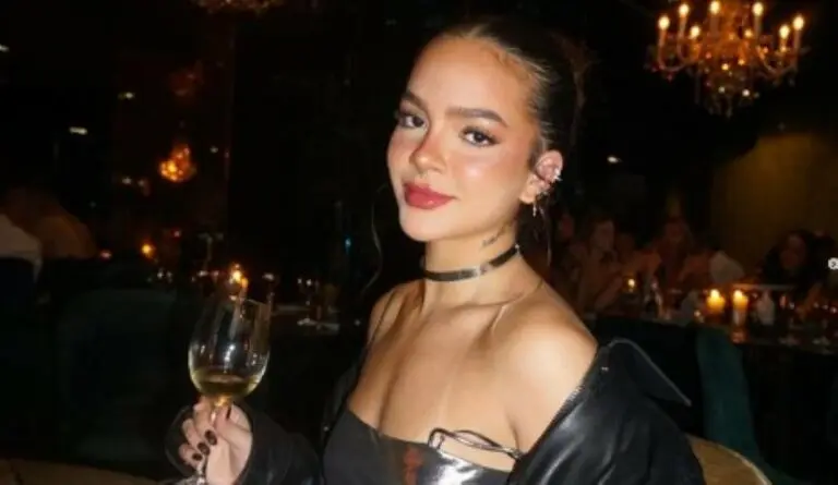 Mel Maia
