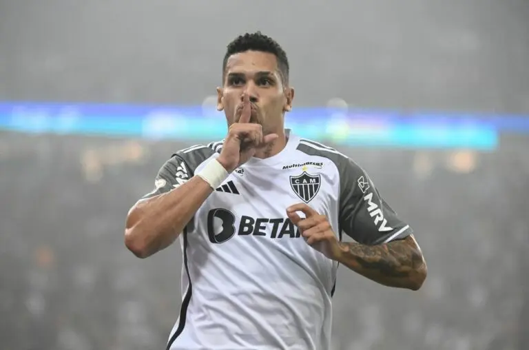 Paulinho Atlético-MG