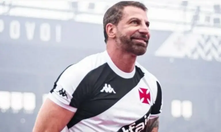 Pedrinho enfrenta críticas após eliminação do Vasco e restringe interações nas redes sociais