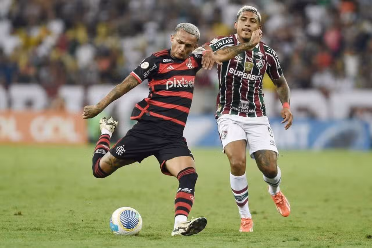 Ranking de torcidas aponta Flamengo com 21,9% e Corinthians com 14,2%