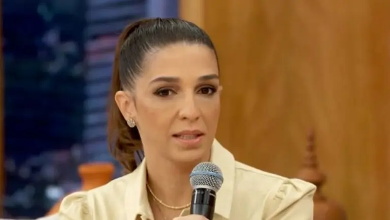 ana carolina oliveira