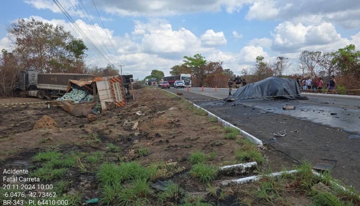 Fatalidade na BR-343: família morre carbonizada em colisão com carreta em Água Branca