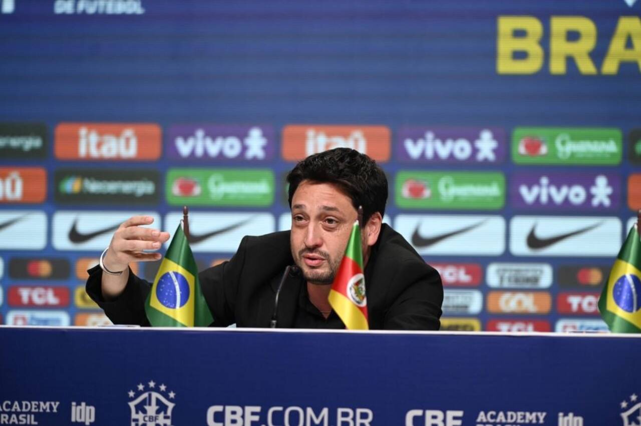 Arthur Elias Seleção