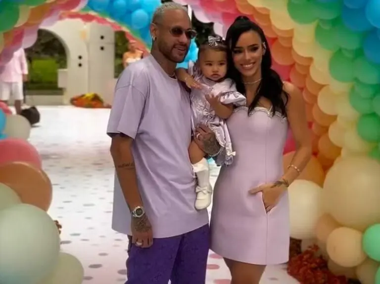 Bruna, Neymar e Mavie