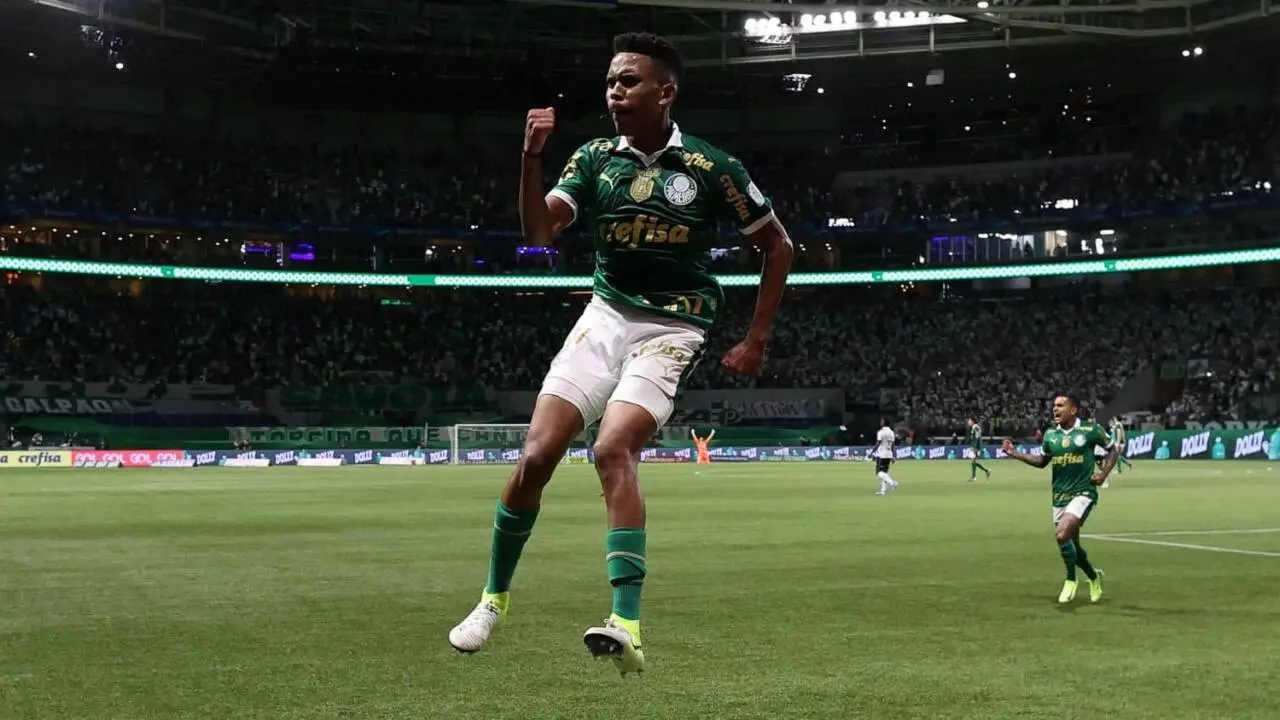 Botafogo domina Bola de Prata 2024 com cinco prêmios, destaque para Estêvão no Palmeiras