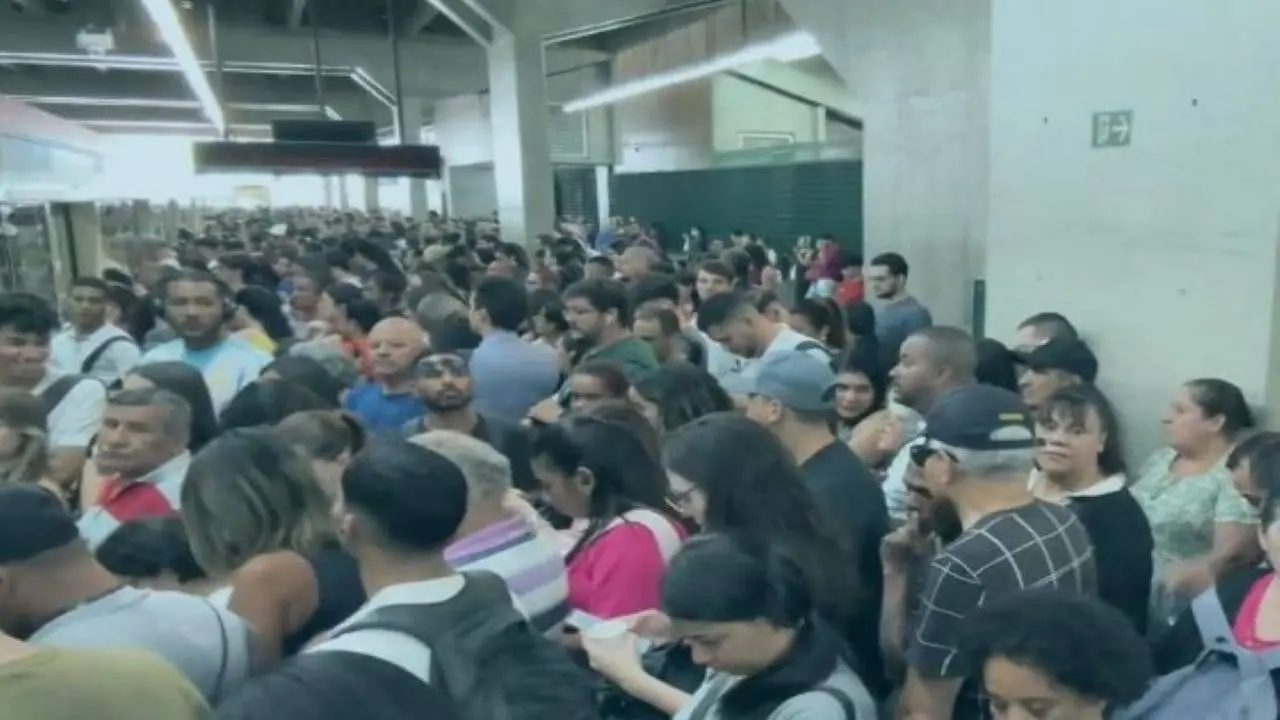 Linha 3 estação Barra Funda