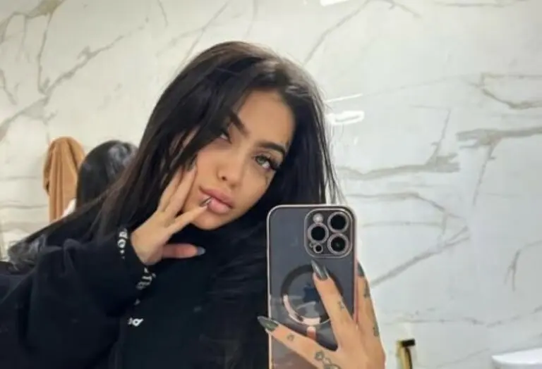 MC Mirela