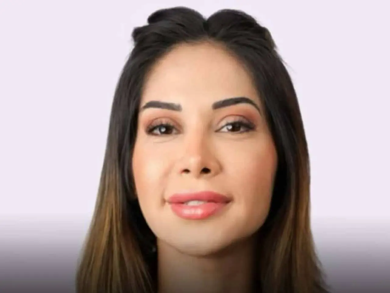 Maíra Cardi