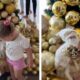 Maria Flor com a decoração de Natal