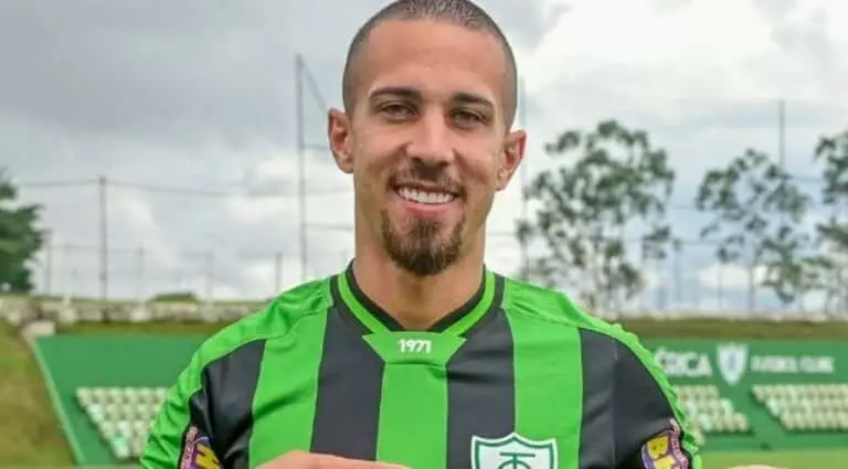 Nicolas america-mg