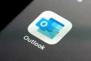 Interrupções afetam serviços de Proofpoint e Microsoft Outlook em uma manhã recente