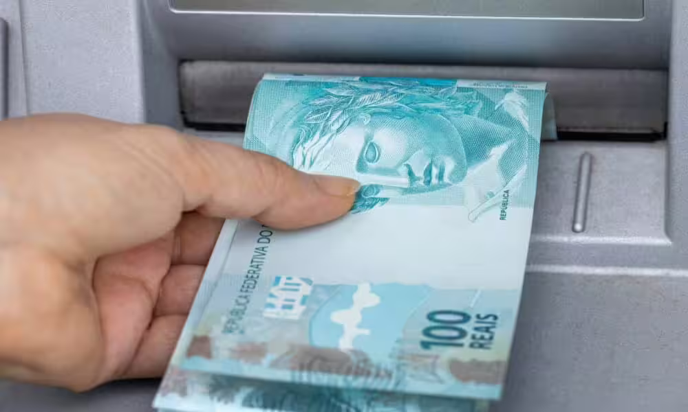 Bolsa Trabalho 2025 oferece R$ 540 mensais e capacitação para desempregados em SP