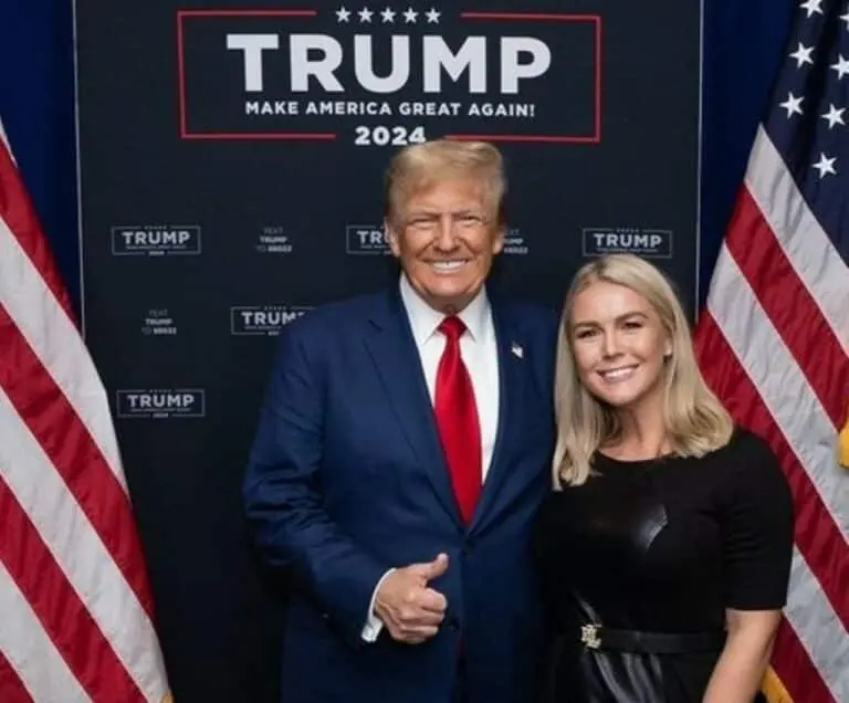 Trump e Karoline Leavitt