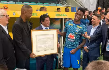 Vini Jr Seleção