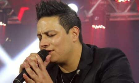 vocalista acidente