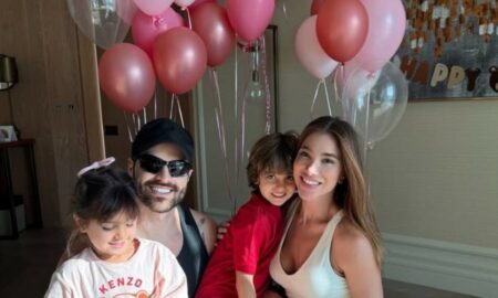 Alok com família