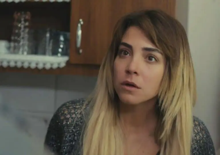 Ceyda Força de Mulher