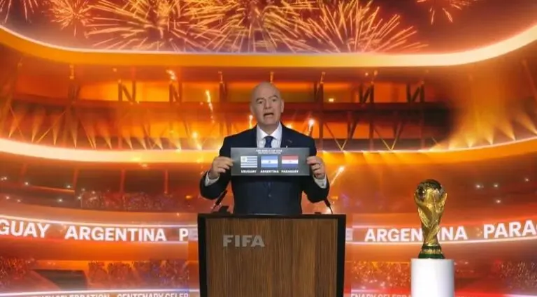 Gianni Infantino oficializa Uruguai, Argentina e Paraguai como sedes da Copa do Mundo de 2030