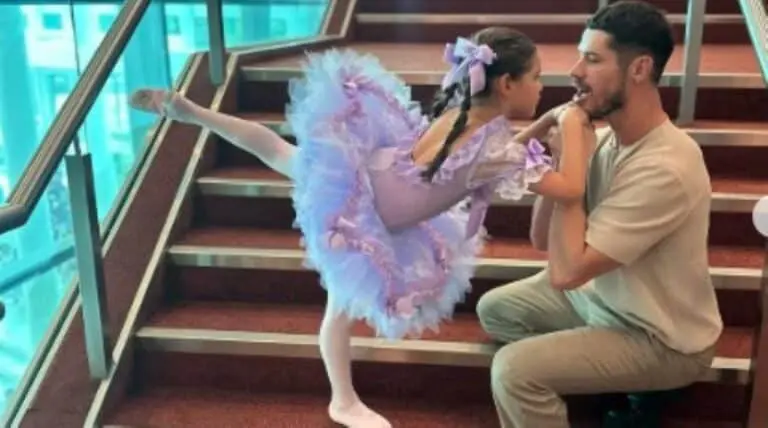 José Loreto e filha