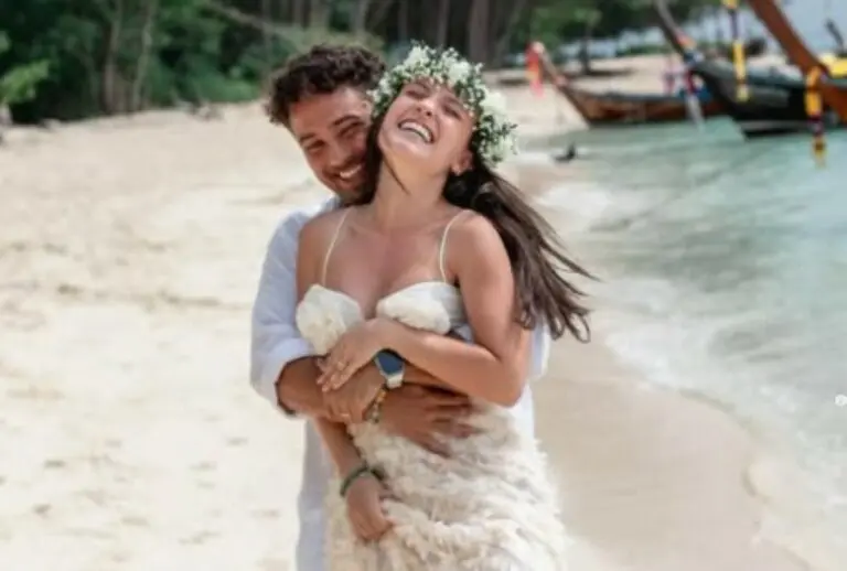 Larissa Manoela e marido
