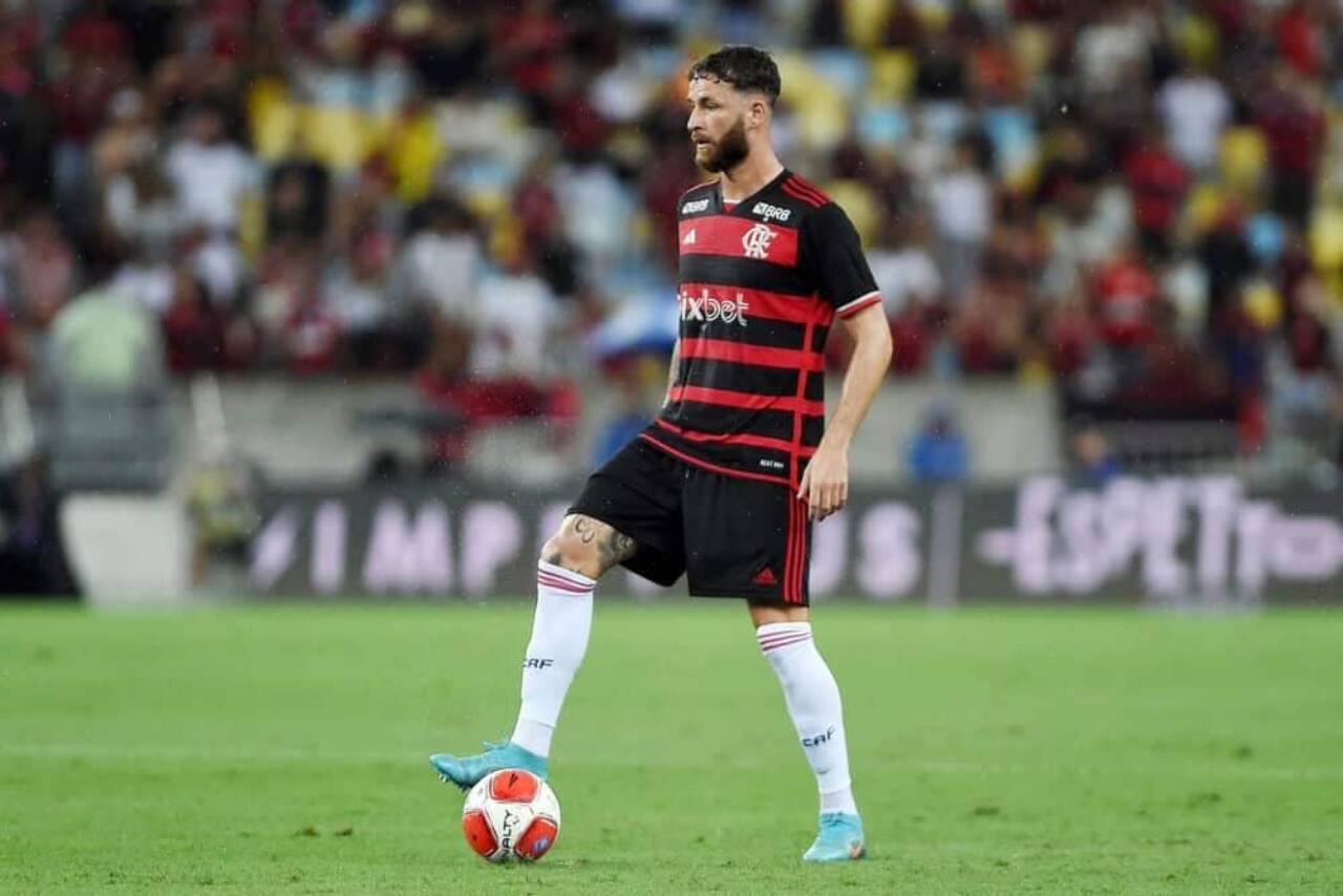 Boca Juniors intensifica negociações para contratar Léo Pereira do Flamengo