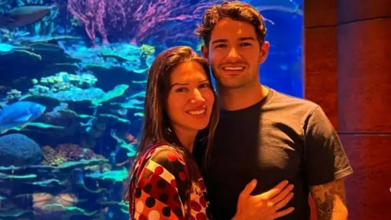 Rebeca Abravanel e Pato
