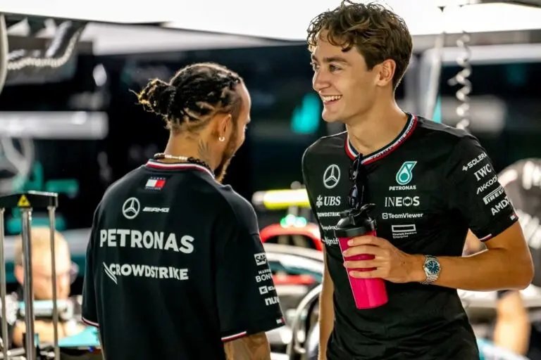 Russell e Hamilton