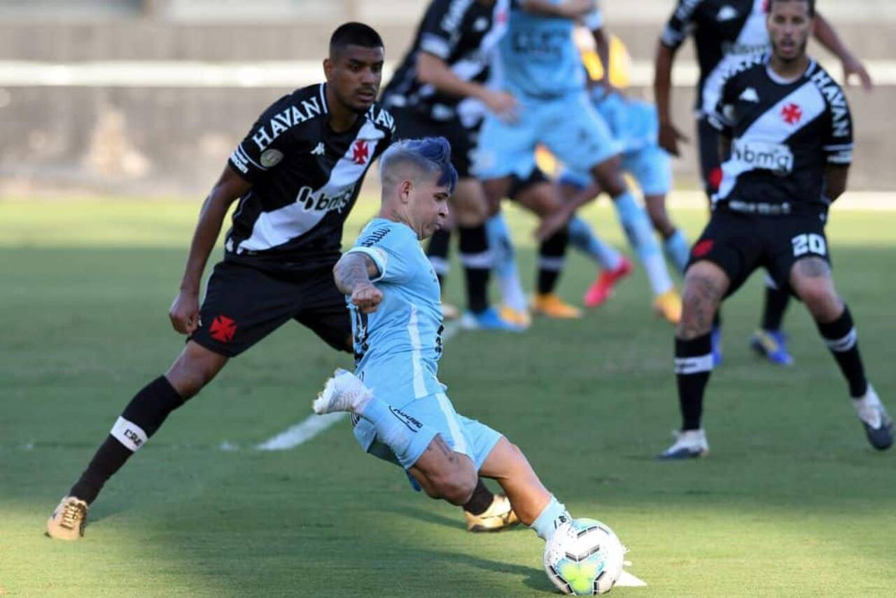 Atlético-MG busca Soteldo como reforço para 2025 em negociação que envolve R$ 30 milhões