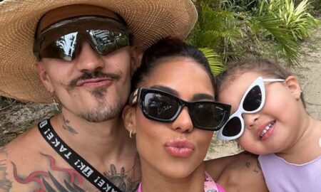Tays Reis e familia