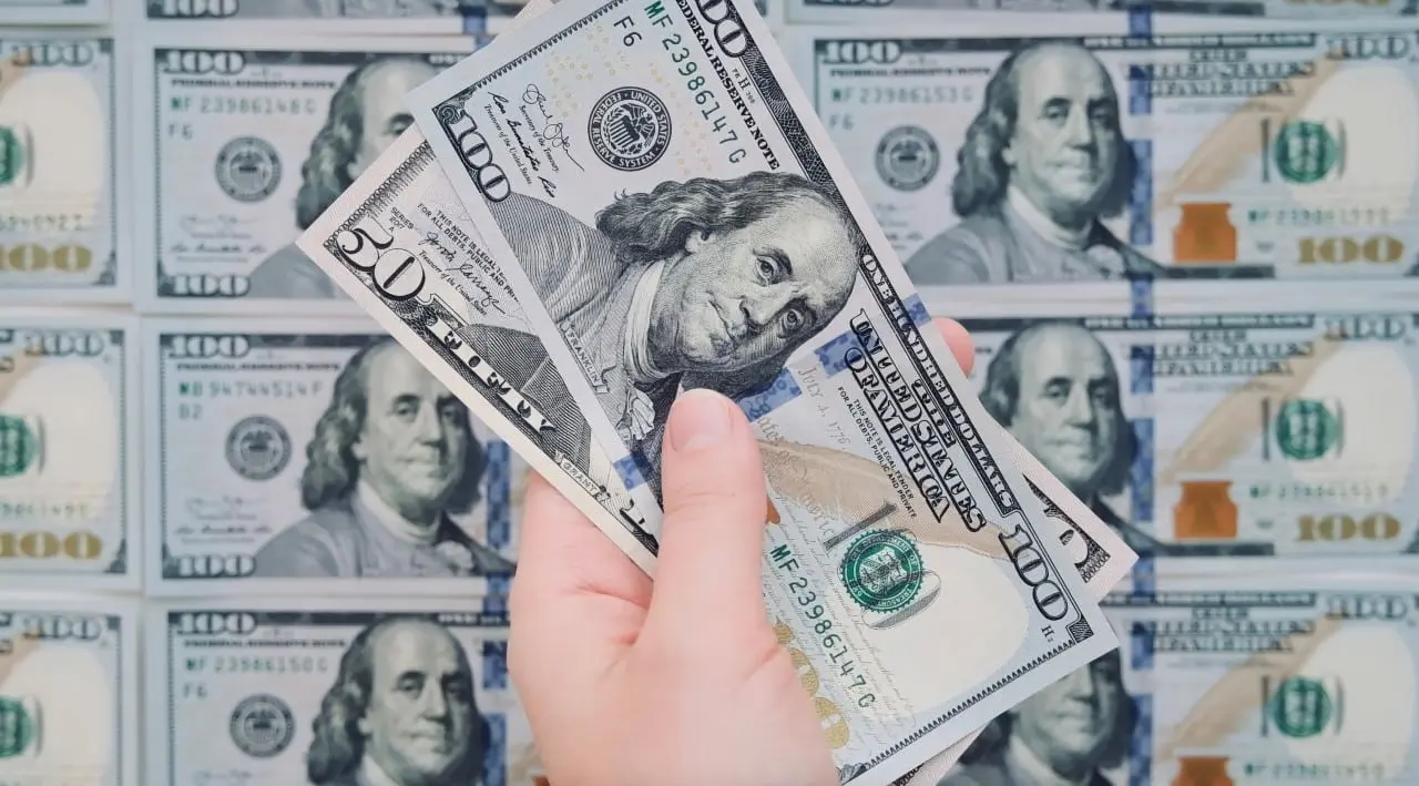 Dólar