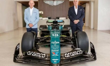 Adrian Newey (esq.) e Lawrence Stroll (dir.), dono da Aston Martin